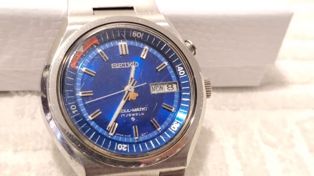 Vintage 1960's Seiko Bell Matic Automatic Men's Watch Seventeen Jewels Stainless Steel Day Date смотреть онлайн