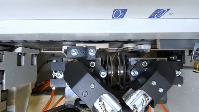 scm olimpic 500 | Einseitige automatische Kantenanleimmaschine in pneumatischer Ausführung смотреть онлайн