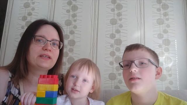 Видео-привет от Елизаветы, Тимофея и Марии. Москва