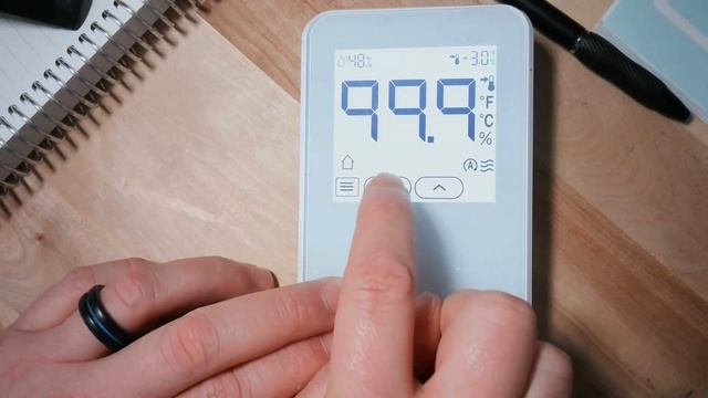 Changing the screen on a JCI NS8000 Stat with display. смотреть онлайн