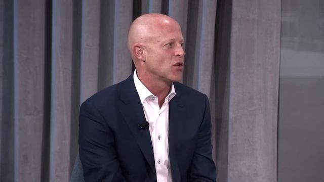 2020 West Michigan CEO Summit: Business Pivot Panel Discussion смотреть онлайн