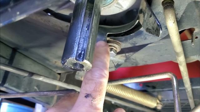 Troybilt TB30R Drive Belts Replacement смотреть онлайн
