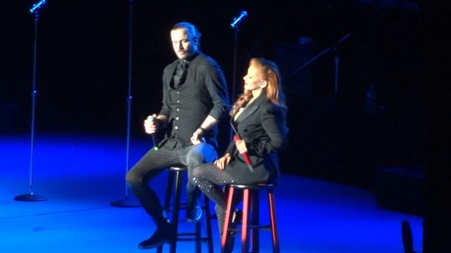 Christina Aguilera (Live) - Say Something (2016) смотреть онлайн