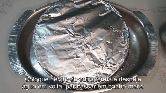 3 INGREDIENTES!! PUDIM DE LEITE CONDENSADO AERADO! TODO FURADINHO! смотреть онлайн