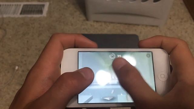 I Got My Cousin's Old IPod Touch #apple #iPodTouch #ipod