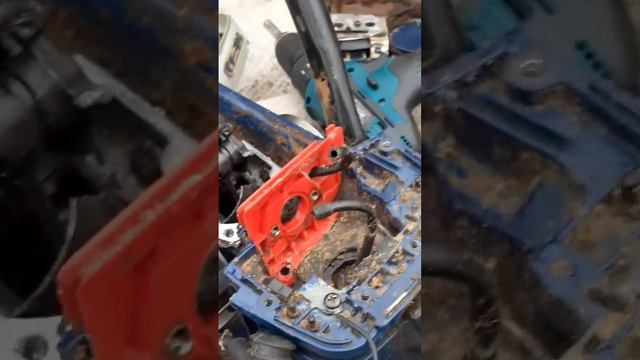 Drujbă Silen 43 cc ,la reparat!(2) смотреть онлайн
