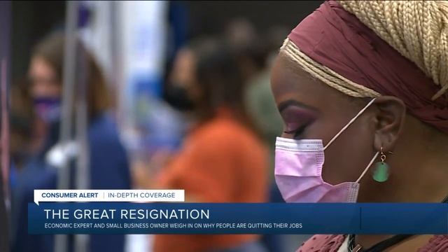 Economic expert and small business owner weigh in on why people are quitting their jobs смотреть онлайн