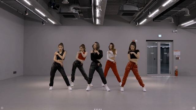 ITZY - WANNABE (Dance Practice Mirrored) 4K + English Sub смотреть онлайн