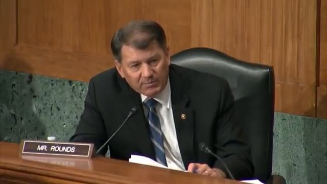 'I'll Ask One More Time': GOP Senator Presses Saule Omarova To Define Her Business Views смотреть онлайн