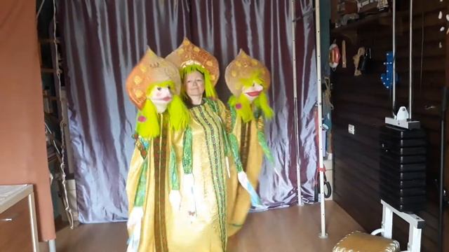 Видеопривет от  Янины , Кирилла и Данила. Танец