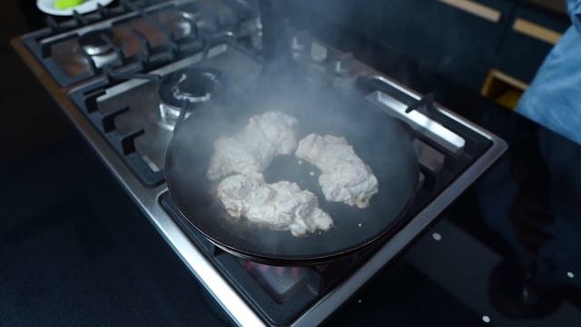 Chicken Grill Burger with Secret Sauce at Home смотреть онлайн