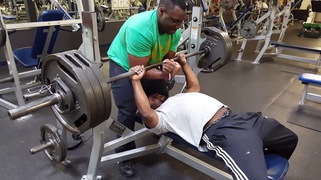 325 Bench Press 3/16/16 смотреть онлайн