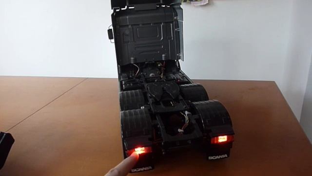 Tamiya Scania R620 RC Truck with MFC-03 Retrofit смотреть онлайн
