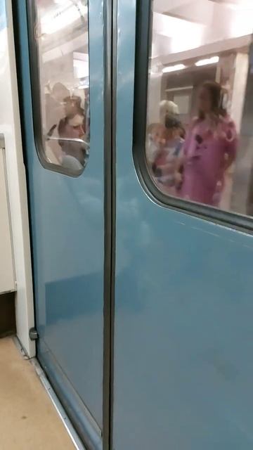 двери метро вагон номерной нижний новгород смотреть онлайн