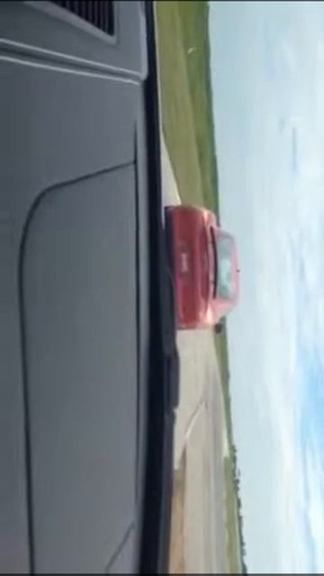 D'Art's 110+mph Porsche @ Test Track смотреть онлайн