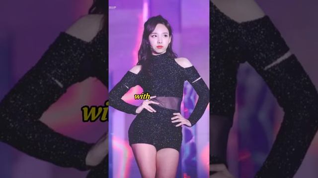 KPOP IDOLS WITH OR WITHOUT HIP PADS #Kpop #iu #blackpink #twice #yuju #nayeon #jisoo #jennie #momo смотреть онлайн