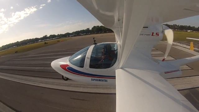 Super Petrel LS, Edra Aeronautica's Super Petrel LS Light Sport Aircraft.