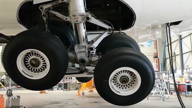 Airbus A330 Main Landing Gear Extension And Retraction Test.
