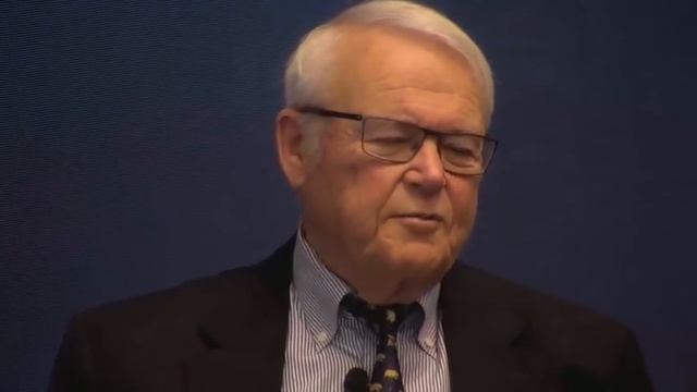 A Conversation with David Aaker and Dr. Jennifer Aaker смотреть онлайн