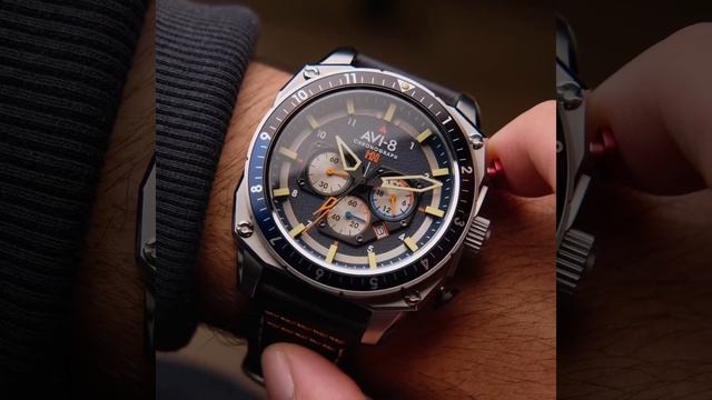 Montre AVI-8 HAWKER HUNTER Dual Time | AV-4100 смотреть онлайн