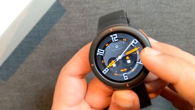 Amazfit Verge Review - Trumps the Stratos (and the Rest)? смотреть онлайн