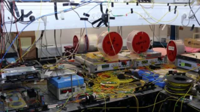 PhD Janaina Laguardia Areal talks about her passion for Photonics смотреть онлайн