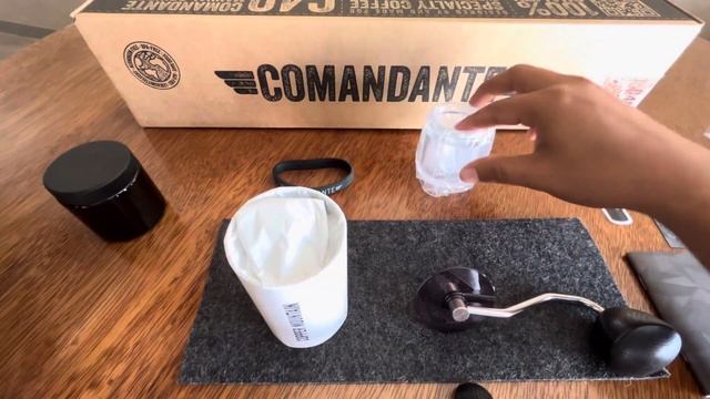 UNBOXING COMANDANTE C40 MK4 COPPER MOUNTAIN NITRO BLADE @ComandanteGrinder смотреть онлайн