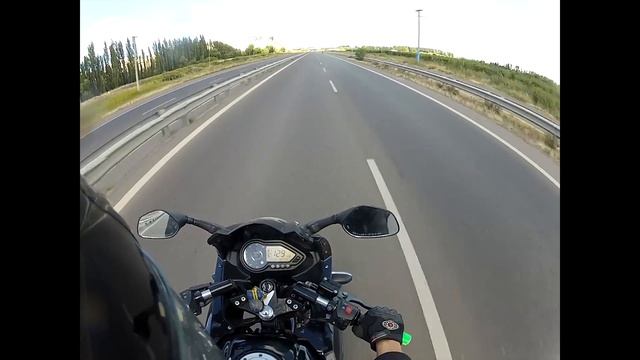 143 km/h con viento en contra!!! смотреть онлайн