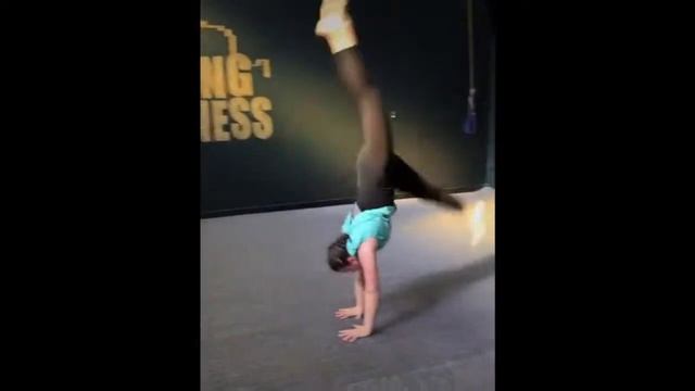 Abigail Koetting | École Nationale de Cirque Audition - 2019 смотреть онлайн
