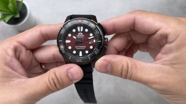 หน้าปัดแบบนี้นึกว่าเป็นแสน! Orient M-Force Limited Edition RA-AC0L09R - Pond Review смотреть онлайн