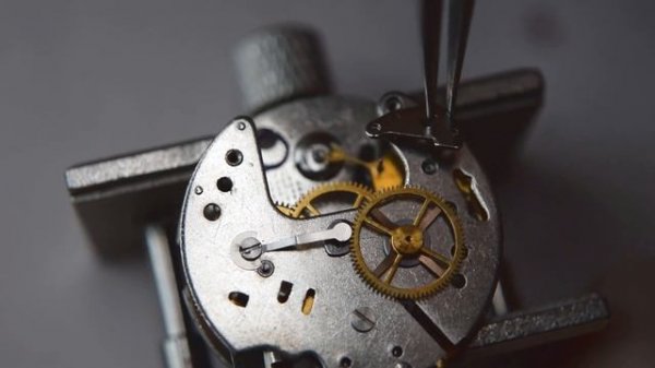 UMF Ruhla Chronograf wristwatch chronograph | movement assembly | function test
