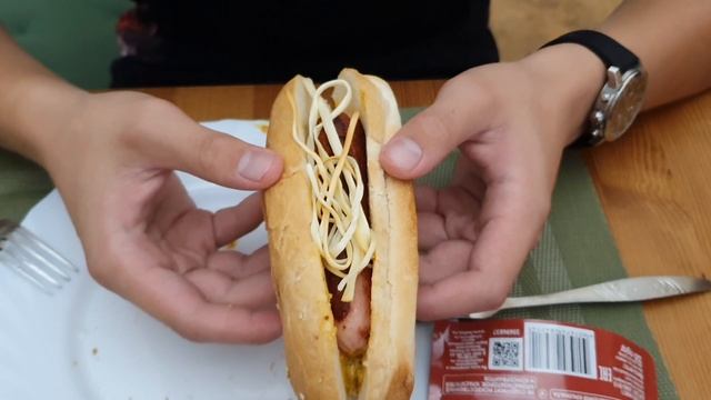 Делаем хот доги!!! с Костей и Максимом смотреть онлайн