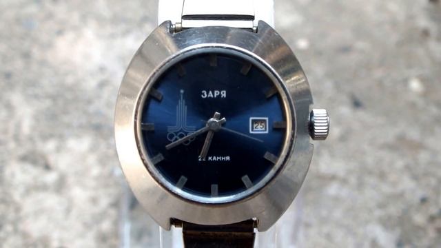 ZARIA (Заря) USSR 22 Jewels Women's Mechanical Watch with Moscow Olympic Games 1980 Logo. смотреть онлайн