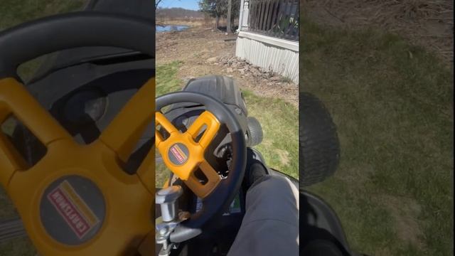 Craftsman PYT9000 Tractor First Mow of the Season #grasscutting #mower #tractor смотреть онлайн