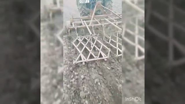 МТЗ-80підготовка поля під посадку картоплі смотреть онлайн