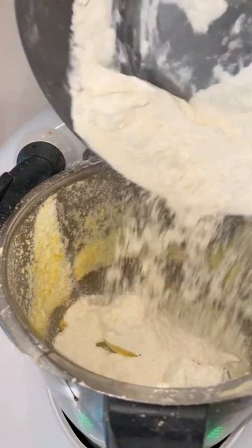 Sweet shortcrust pastry in the Thermomix смотреть онлайн