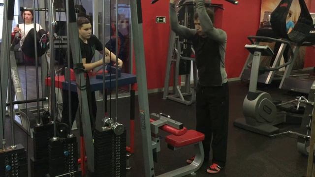 Подтянуть к себе 146 кг смотреть онлайн