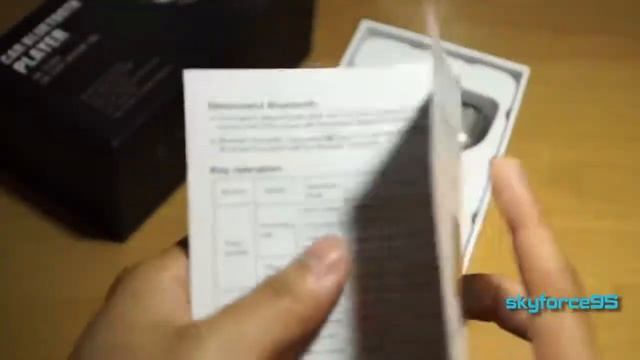 Lookie Bluetooth FM Transmitter with Window Breaker Unboxing смотреть онлайн