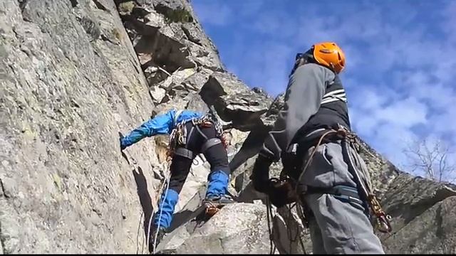 Komini dry tooling, Vitosha Mts. смотреть онлайн