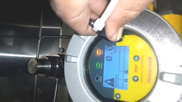 Hazardous Gas Detector I XNX Universal Transmitter I Zero Calibrate I Haneywell