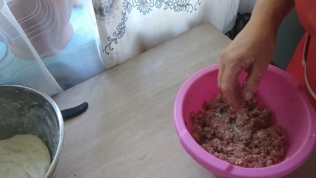 готую чебуреки по новому рецепту дуже смачно смотреть онлайн