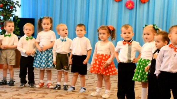 Мамочку я люблю,песенку пою