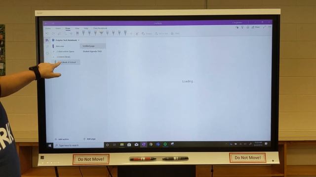 Dolphin Quick Tech Tip 1: Using Your Smartboard with OneNote смотреть онлайн