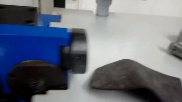 Двоильная машина SVIT