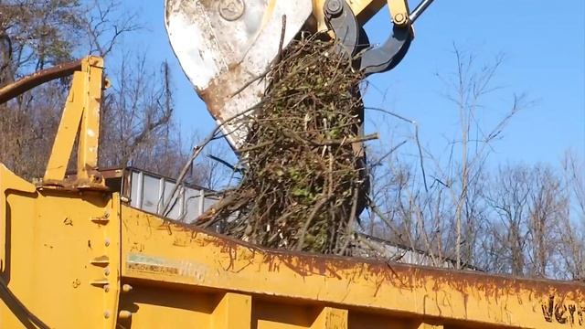 Community rallies to help business owner severely hurt on the job смотреть онлайн