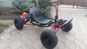 Внедорожный карт на 6ти дюймовых колёсах.