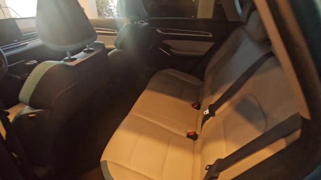Geely Emgrand 2024 года, пробег 10 000. Обзор автомобиля от Альянс-Select.