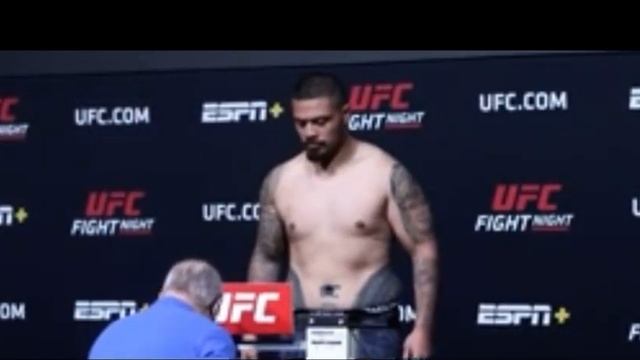 Official weight-ins UFC Vegas 27 Cody Garbrandt vs Rob Font смотреть онлайн