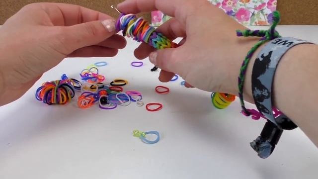 Loom Band Pen Topper tutorial easy смотреть онлайн
