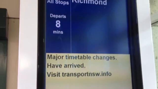 Sydney Trains Indicator Board Delayed Train смотреть онлайн